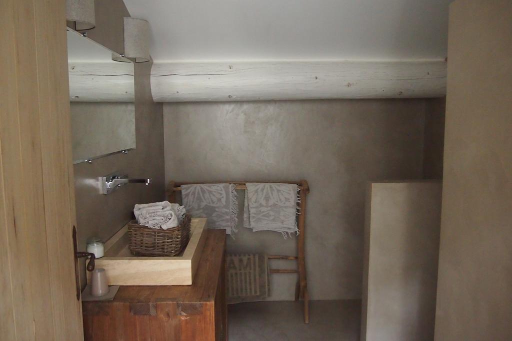 La Maison Des Collines 호텔 알레망엥프로방스 객실 사진